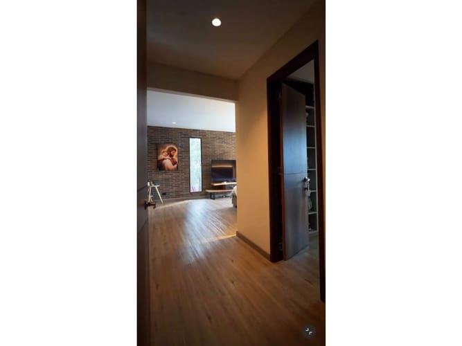 Casa de 3 alcobas en venta en La Candelaria, Medellín, 365 m² · foto 22 de 24