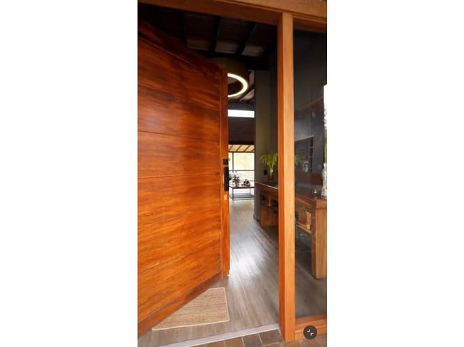 Casa de 3 alcobas en venta en La Candelaria, Medellín, 365 m² · foto 24 de 24