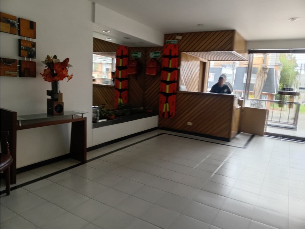 Apartamento en venta en Santa Barbara, Bogotá · foto 2 de 24