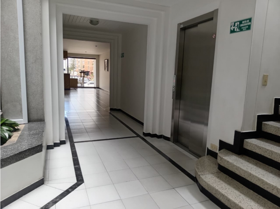 Apartamento en venta en Santa Barbara, Bogotá · foto 7 de 24
