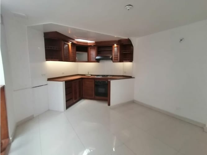 Casa de 2 alcobas en venta en Chicó Navarra, Bogotá, 113 m² · foto 6 de 23