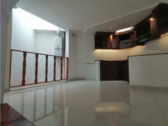 Casa de 2 alcobas en venta en Chicó Navarra, Bogotá, 113 m² · foto 12 de 23