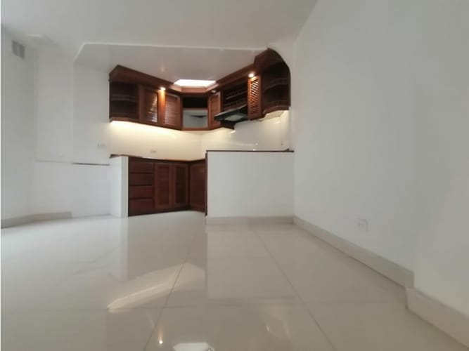 Casa de 2 alcobas en venta en Chicó Navarra, Bogotá, 113 m² · foto 17 de 23