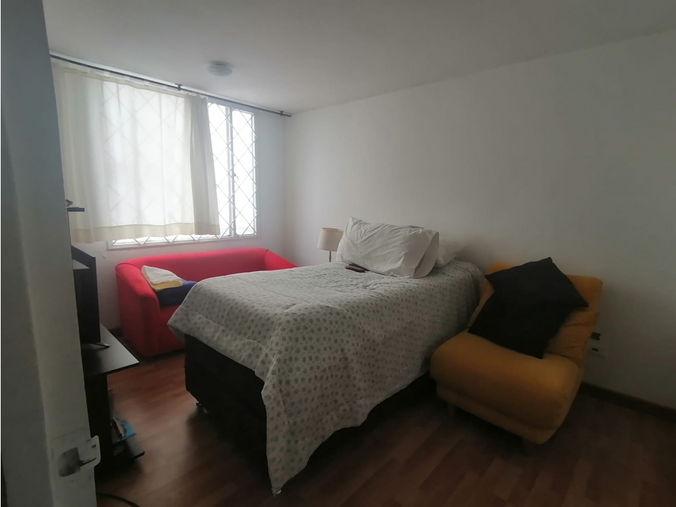 Apartamento en venta en Santa Paula, Bogotá · foto 2 de 18