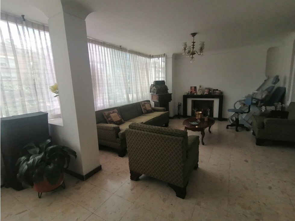Apartamento en venta en Santa Paula, Bogotá · foto 4 de 18