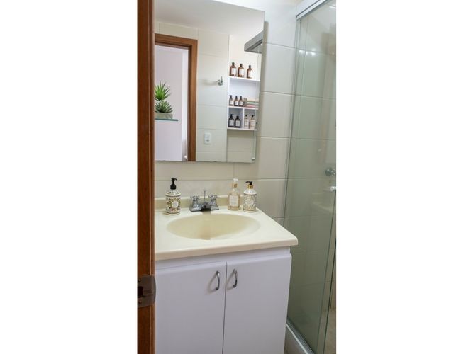 Apartamento de 3 alcobas en venta en Santa Teresa, Bogotá, 85 m² · foto 9 de 22