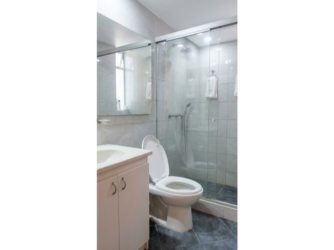 Apartamento de 3 alcobas en venta en Santa Teresa, Bogotá, 85 m² · foto 13 de 22