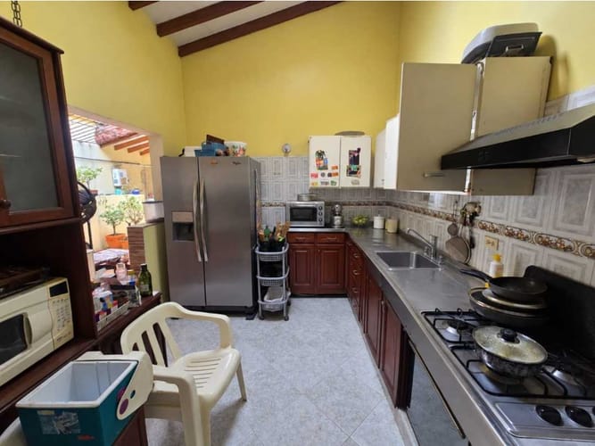 Casa de 4 alcobas en venta en Ciudad Capri, Cali, 234 m² · foto 3 de 10