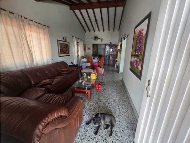 Casa de 4 alcobas en venta en Ciudad Capri, Cali, 234 m² · foto 4 de 10
