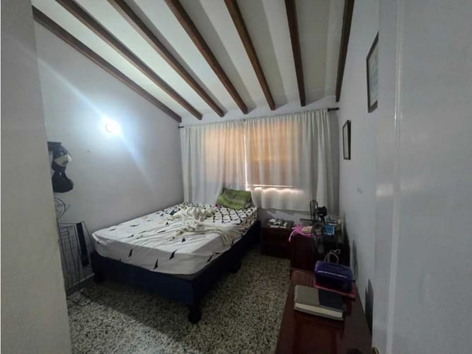 Casa de 4 alcobas en venta en Ciudad Capri, Cali, 234 m² · foto 9 de 10