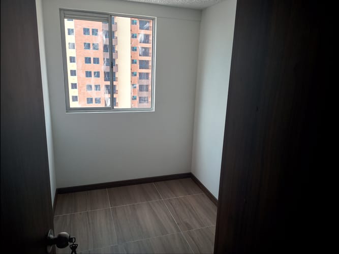 Apartamento en arriendo en Alameda, Bogotá · foto 6 de 11