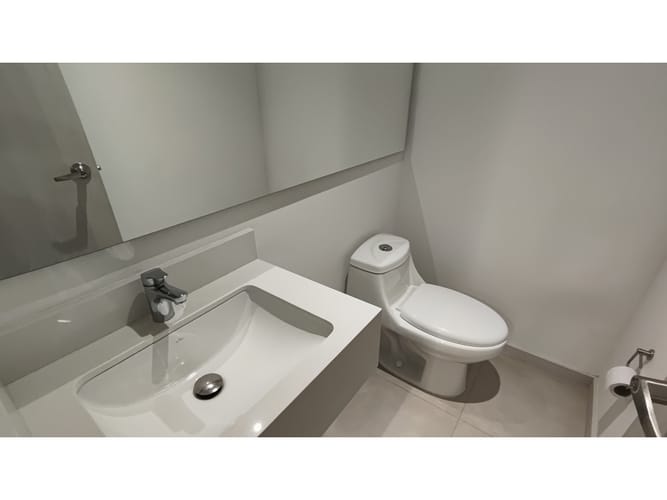 Apartamento de 3 alcobas en venta en Castropol, Medellín, 110 m² · foto 4 de 18