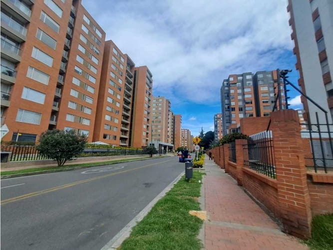 Apartamento en venta en Alejandria, Bogotá · foto 8 de 24