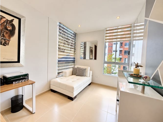 Apartamento de 3 alcobas en venta en Santa Teresita, Cali, 220 m² · foto 9 de 19