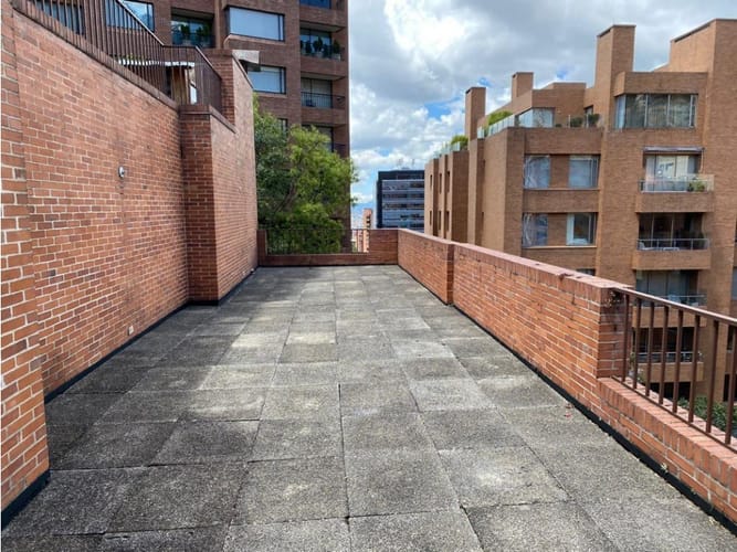 Apartamento en venta en Los Rosales, Bogotá, 246 m² · foto 15 de 15