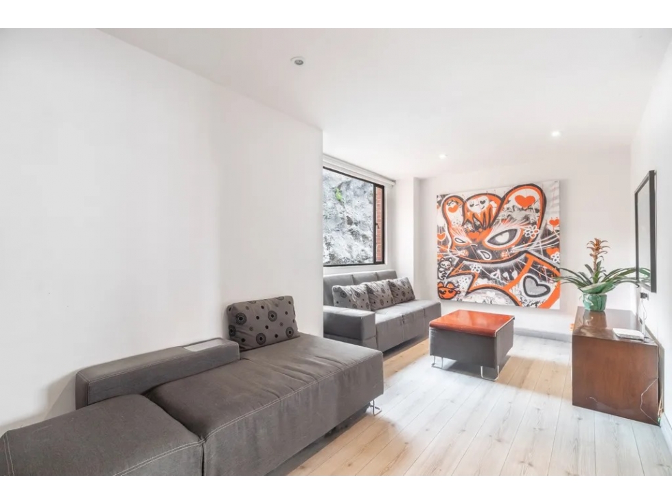 Apartamento en venta en Los Rosales, Bogotá · foto 2 de 13