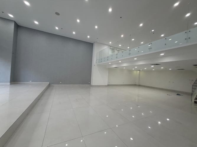 Local en arriendo en Villa Carlota, Medellín, 262 m² · foto 2 de 21
