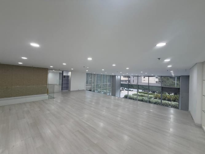 Local en arriendo en Villa Carlota, Medellín, 262 m² · foto 5 de 21