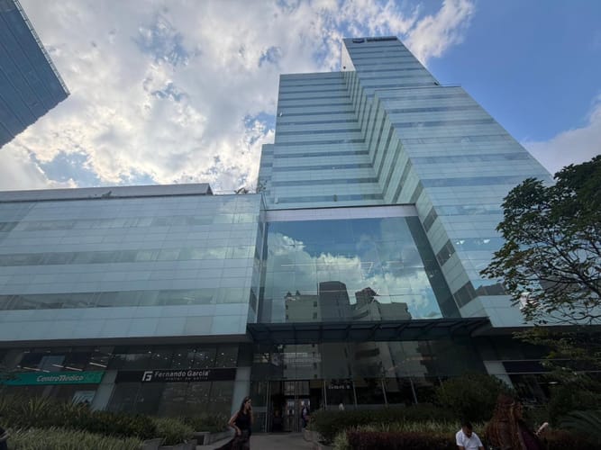 Local en arriendo en Villa Carlota, Medellín, 262 m² · foto 8 de 21