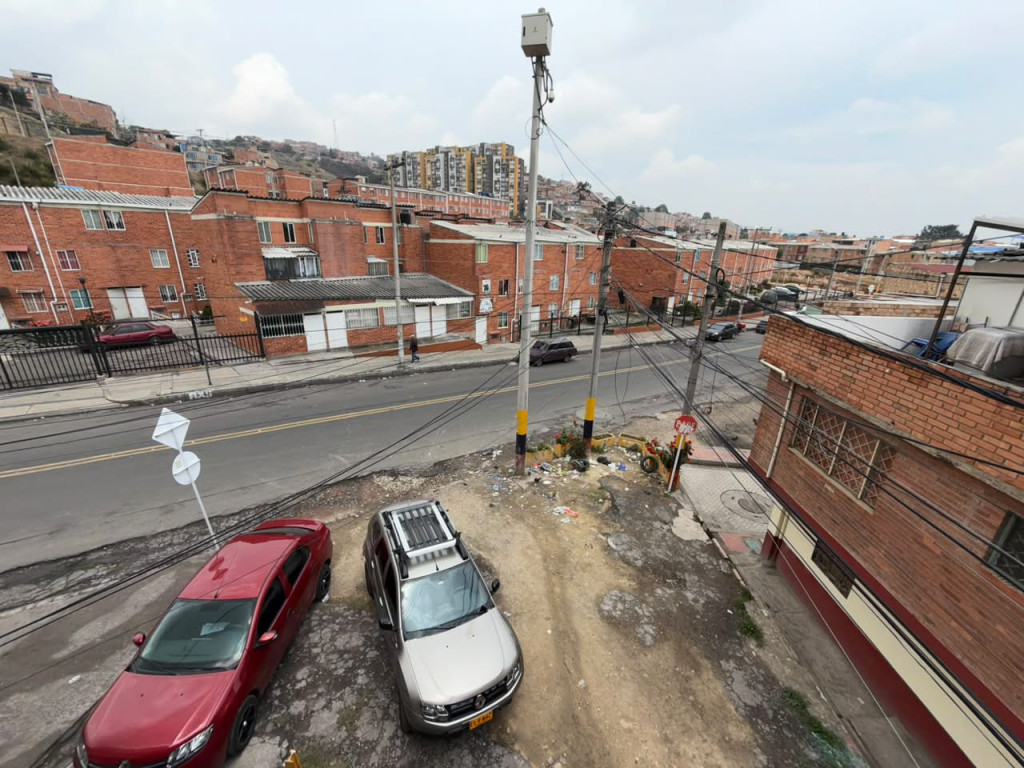 Casa en venta en Candelaria La Nueva, Bogotá · foto 3 de 19