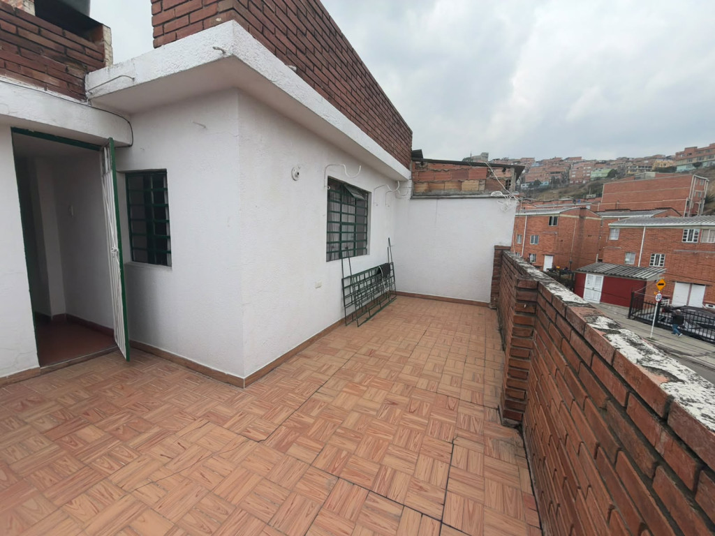 Casa en venta en Candelaria La Nueva, Bogotá · foto 4 de 19