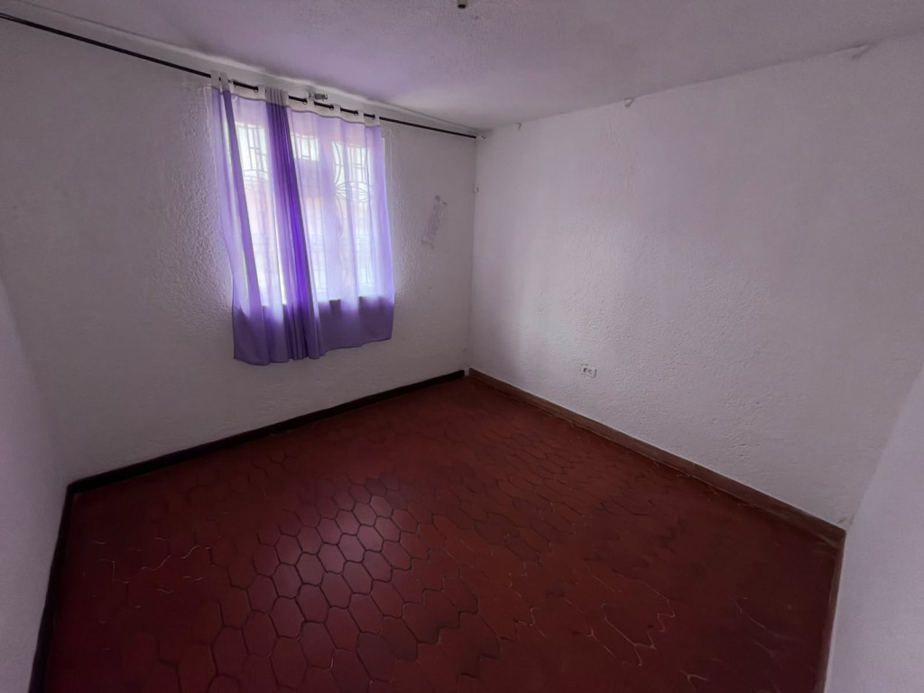 Casa en venta en Candelaria La Nueva, Bogotá · foto 14 de 19