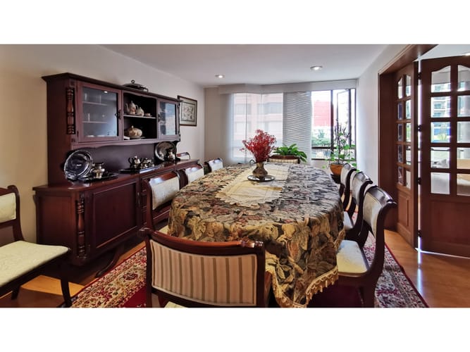 Apartamento en venta en Santa Barbara, Bogotá · foto 3 de 13