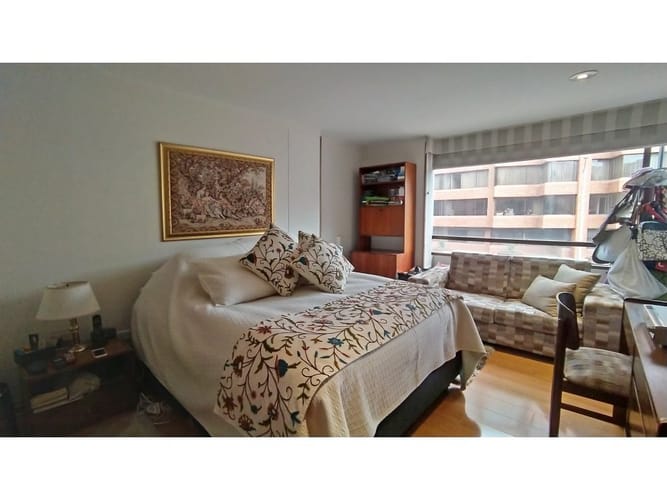 Apartamento en venta en Santa Barbara, Bogotá · foto 8 de 13