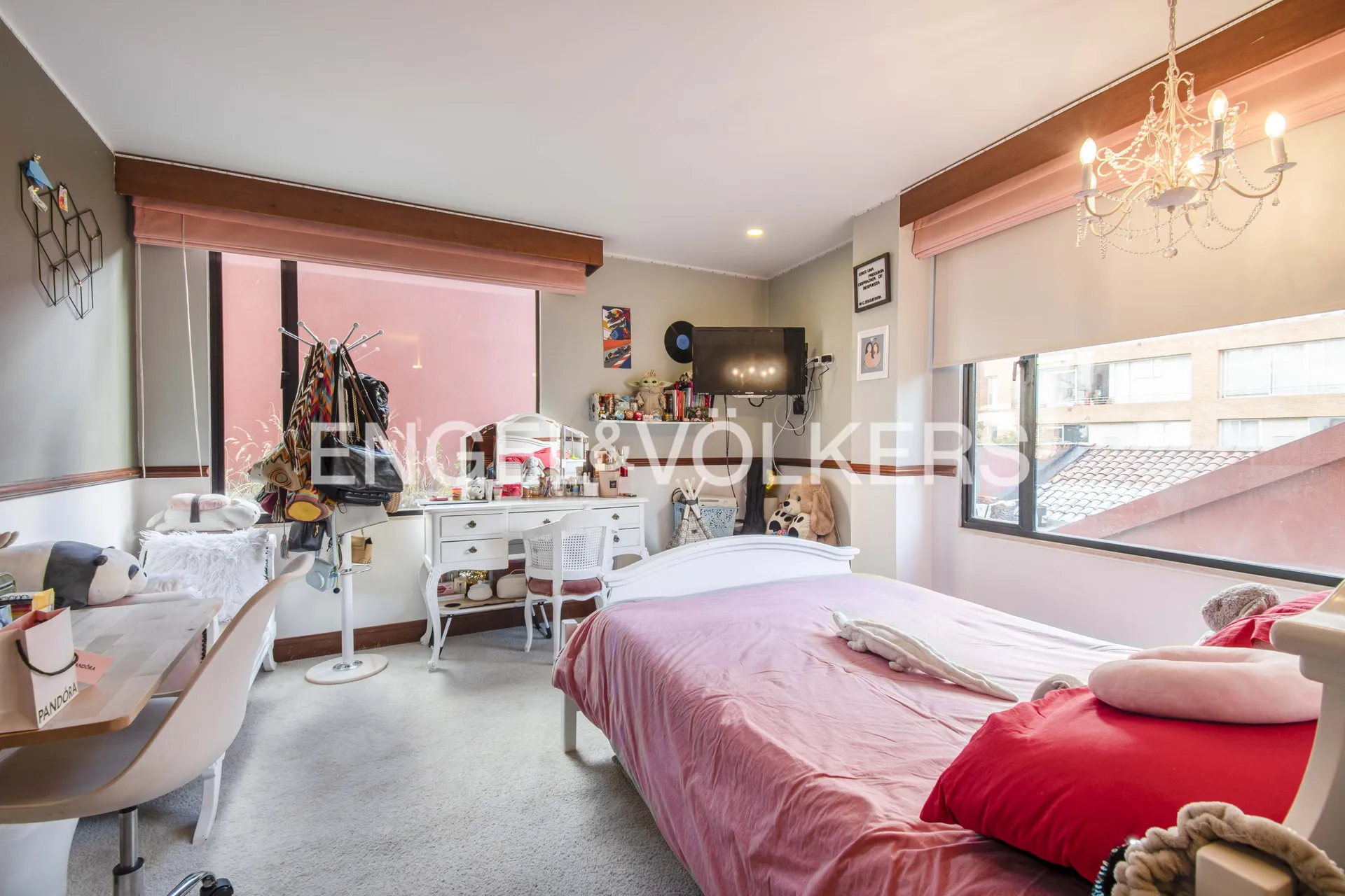 Apartamento en venta en Los Rosales, Bogotá · foto 18 de 22
