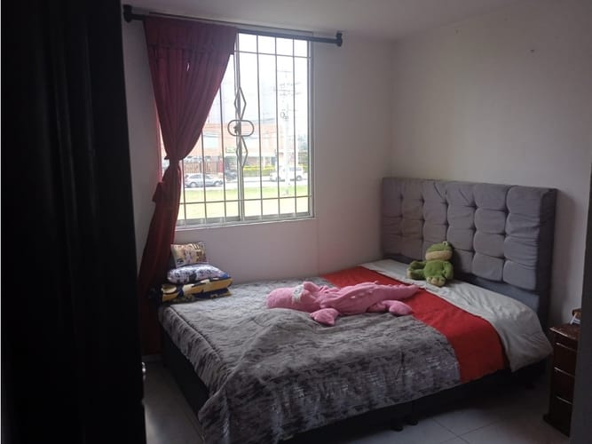 Apartamento de 3 alcobas en venta en Zonas Comerciales, Soacha, 46 m² · foto 13 de 20
