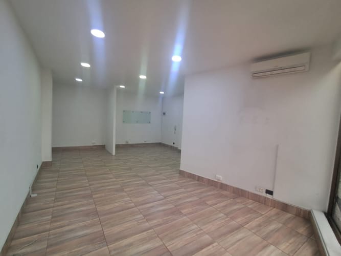 Oficina en arriendo en Manila, Medellín, 44 m² · foto 4 de 11