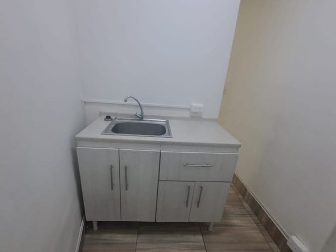 Oficina en arriendo en Manila, Medellín, 44 m² · foto 9 de 11