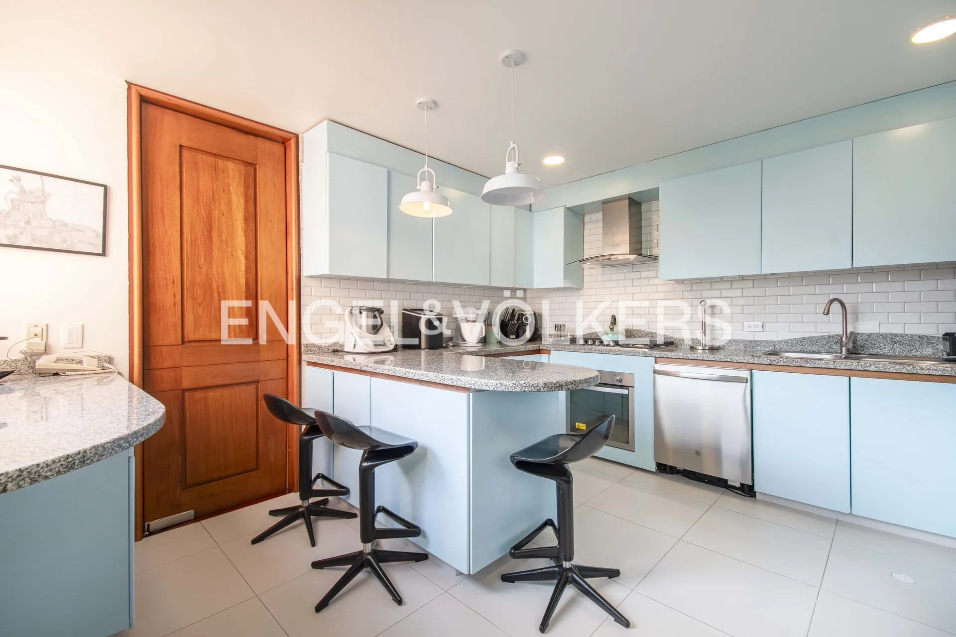 Apartamento en venta en Los Rosales, Bogotá · foto 6 de 22
