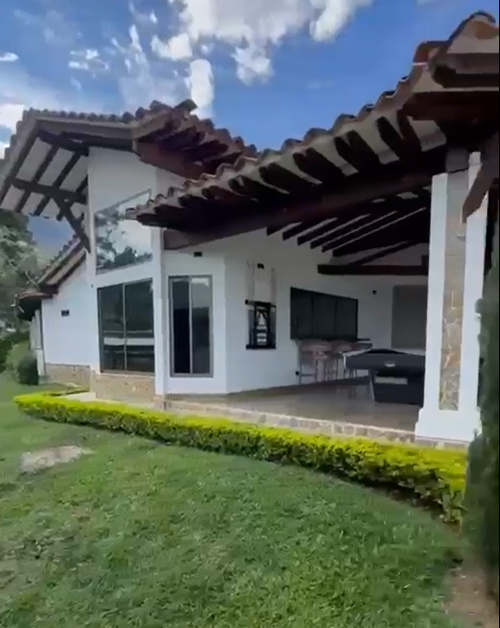Finca en venta en Zarzal La Luz, Copacabana, 600 m² · foto 6 de 23