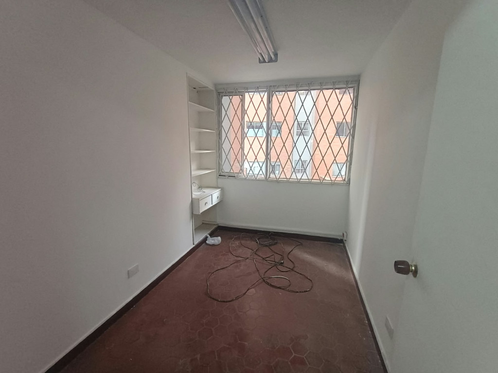 Casa en arriendo en El Poblado, Medellín · foto 4 de 20
