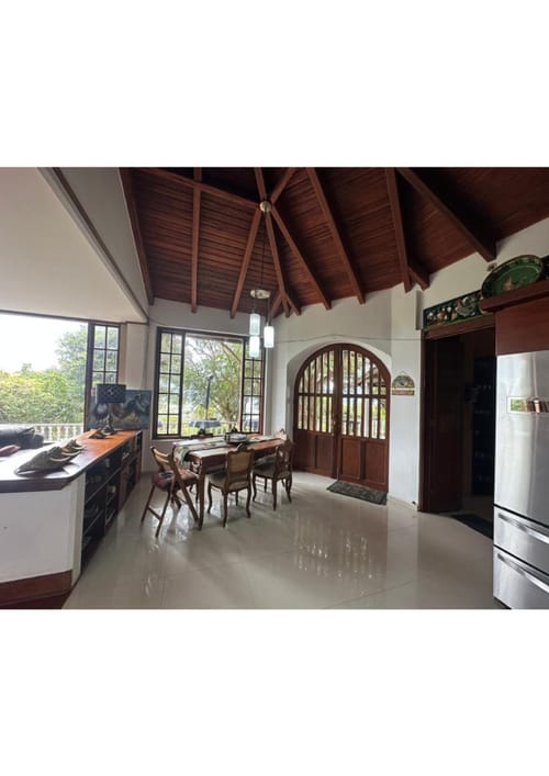 Casa de 5 alcobas en venta en Centro Historico, Chía, 500 m² · foto 6 de 14