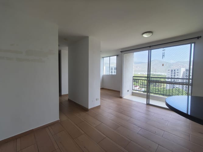 Apartamento de 2 alcobas en arriendo en Arroyohondo, Yumbo, 57 m² · foto 4 de 13