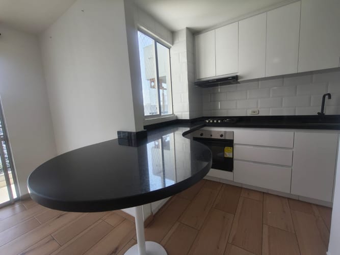 Apartamento de 2 alcobas en arriendo en Arroyohondo, Yumbo, 57 m² · foto 5 de 13