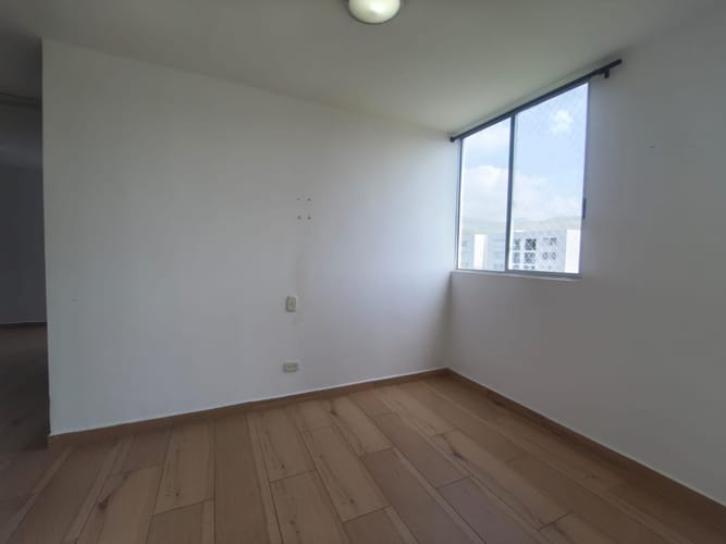 Apartamento de 2 alcobas en arriendo en Arroyohondo, Yumbo, 57 m² · foto 8 de 13