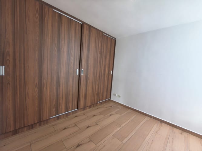 Apartamento de 2 alcobas en arriendo en Arroyohondo, Yumbo, 57 m² · foto 9 de 13