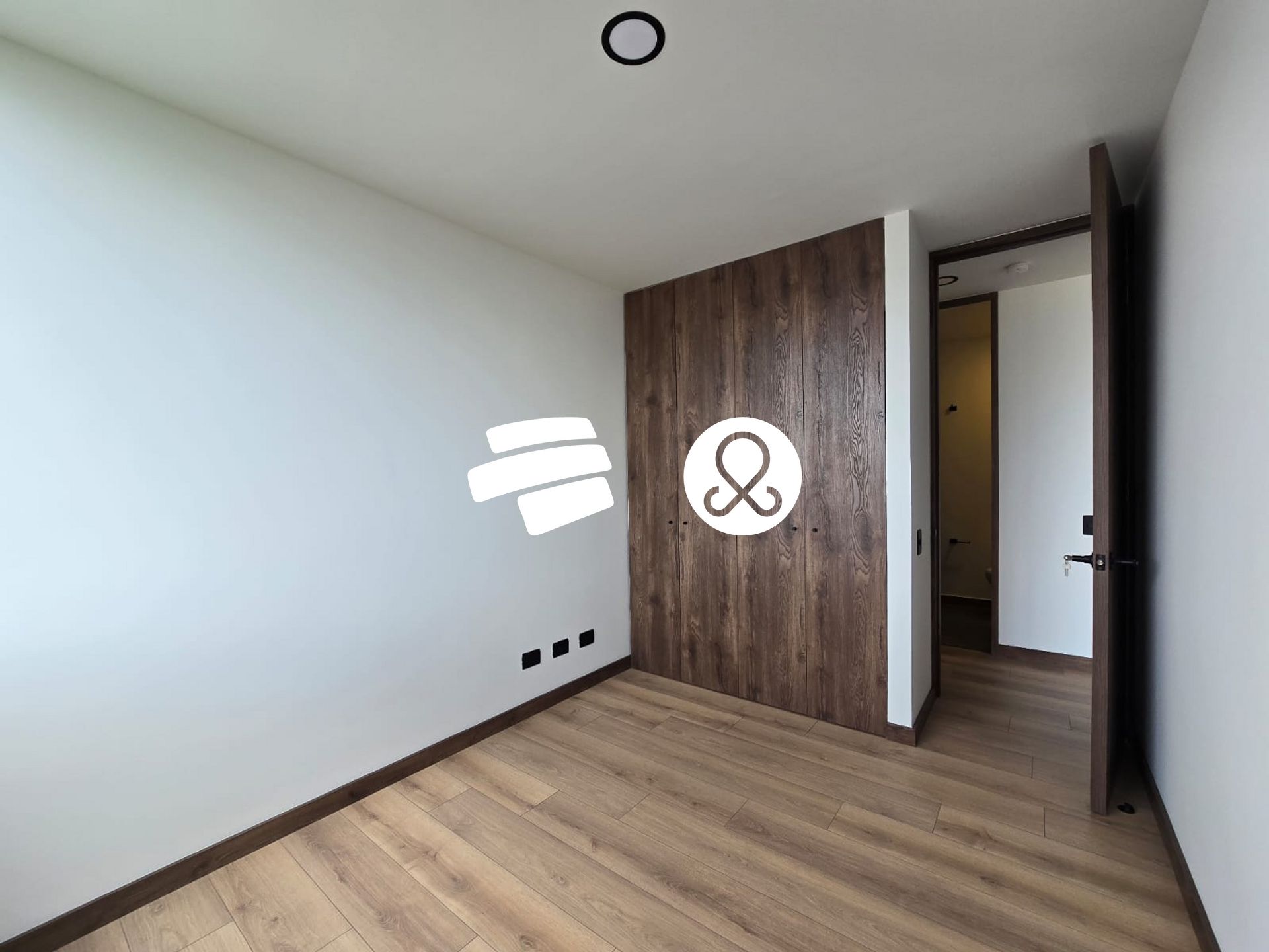 Apartamento en venta en Zona Centro, Envigado · foto 7 de 16
