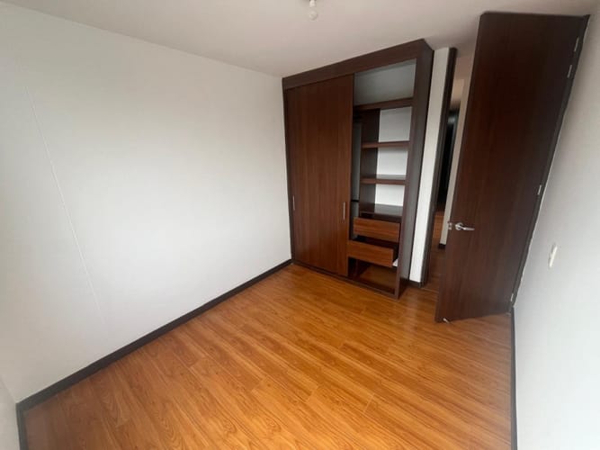 Apartamento en venta en Santa Teresa, Bogotá · foto 8 de 12