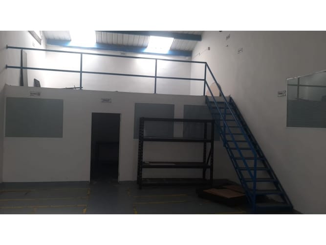 Bodega en arriendo en Los Alpes, Barranquilla, 500 m² · foto 2 de 15