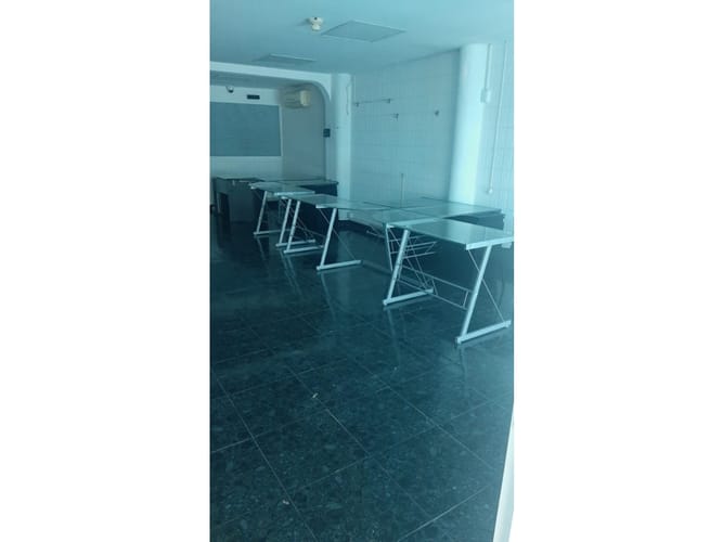 Bodega en arriendo en Los Alpes, Barranquilla, 500 m² · foto 3 de 15