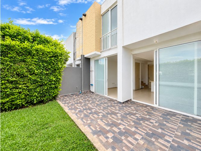 Casa de 3 alcobas en venta en El Castillo, Jamundí, 94 m² · foto 6 de 23