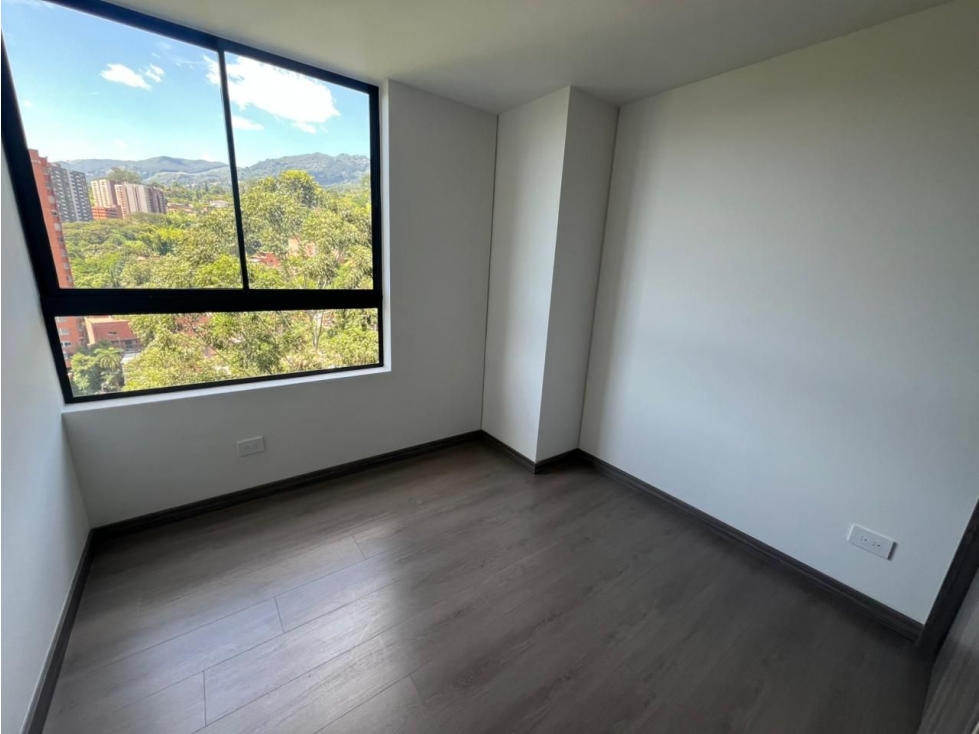 Apartamento en arriendo en Camino Verde, Envigado · foto 16 de 19