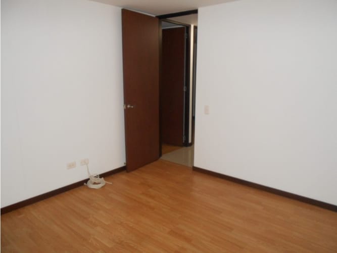Apartamento de 2 alcobas en arriendo en Vía Las Palmas, Medellín, 100 m² · foto 18 de 24
