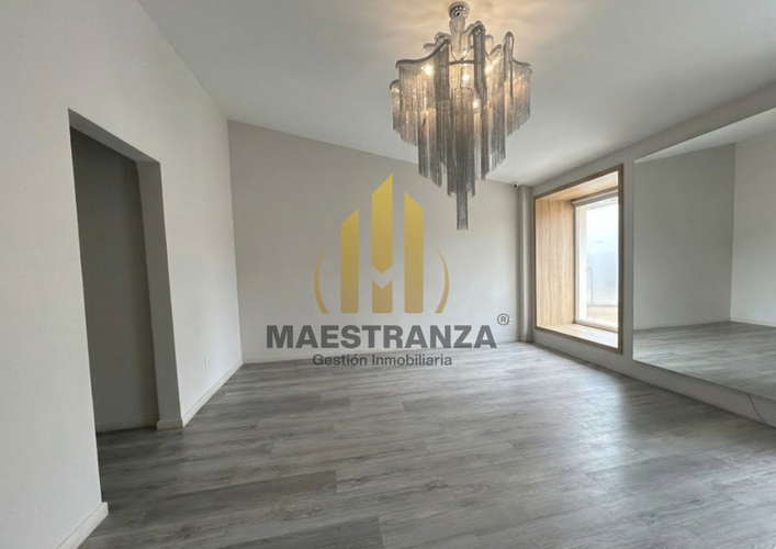 Casa de 4 alcobas en arriendo en Patio Bonito, Medellín, 249 m² · foto 4 de 6