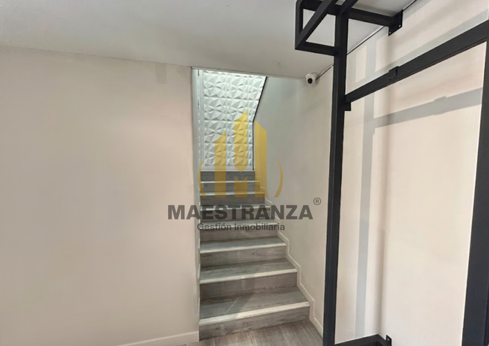 Casa de 4 alcobas en arriendo en Patio Bonito, Medellín, 249 m² · foto 5 de 6