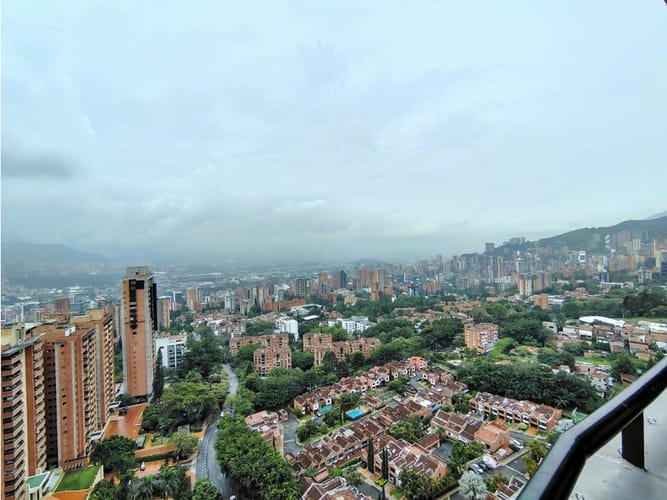 Apartaestudio en arriendo en El Tesoro, Medellín, 64 m² · foto 17 de 20